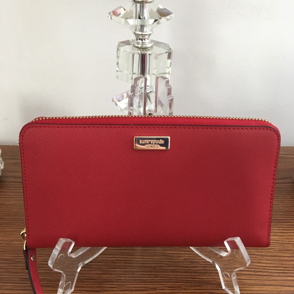 Kate Spade lg zip around wallet hot chili
